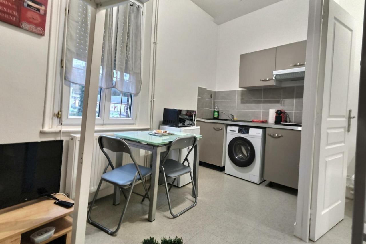 Superbe Studio 3 Face Gare Évreux Esterno foto