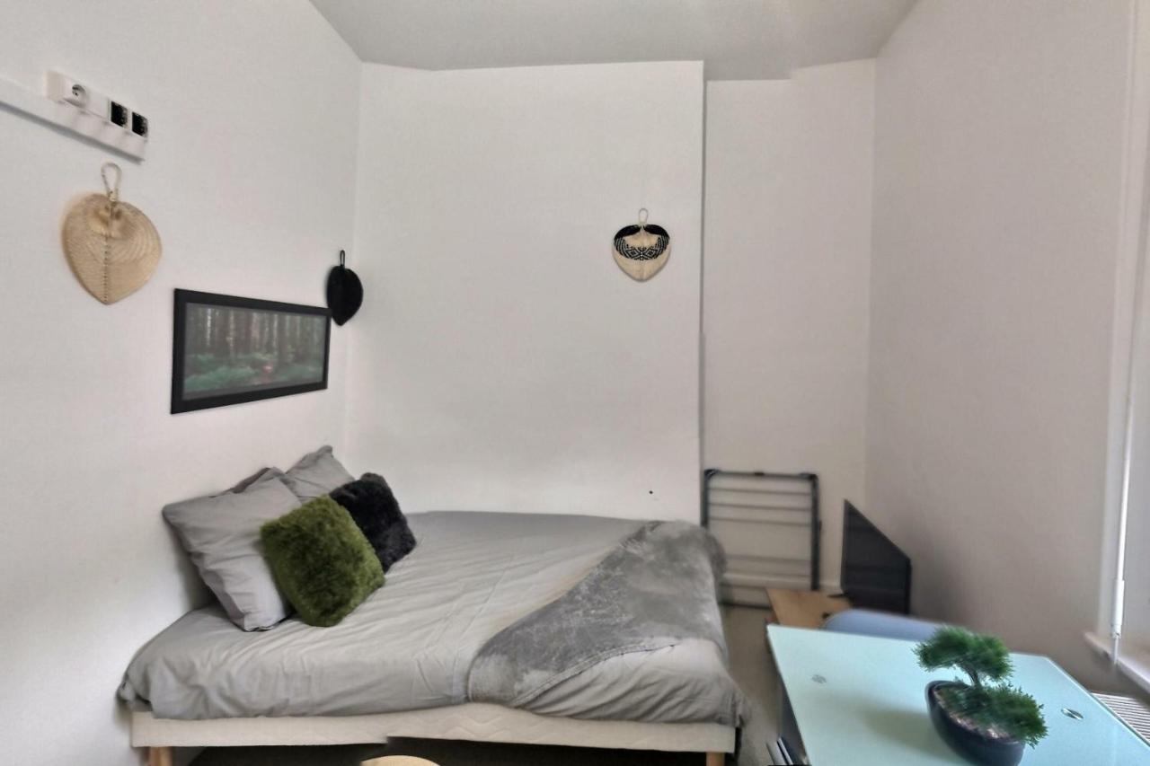 Superbe Studio 3 Face Gare Évreux Esterno foto